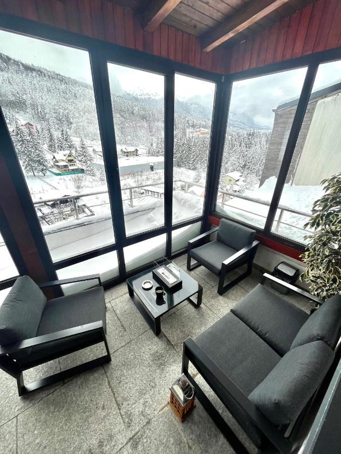 Best View Ap With Parking And 2 Bathrooms Сіная Екстер'єр фото