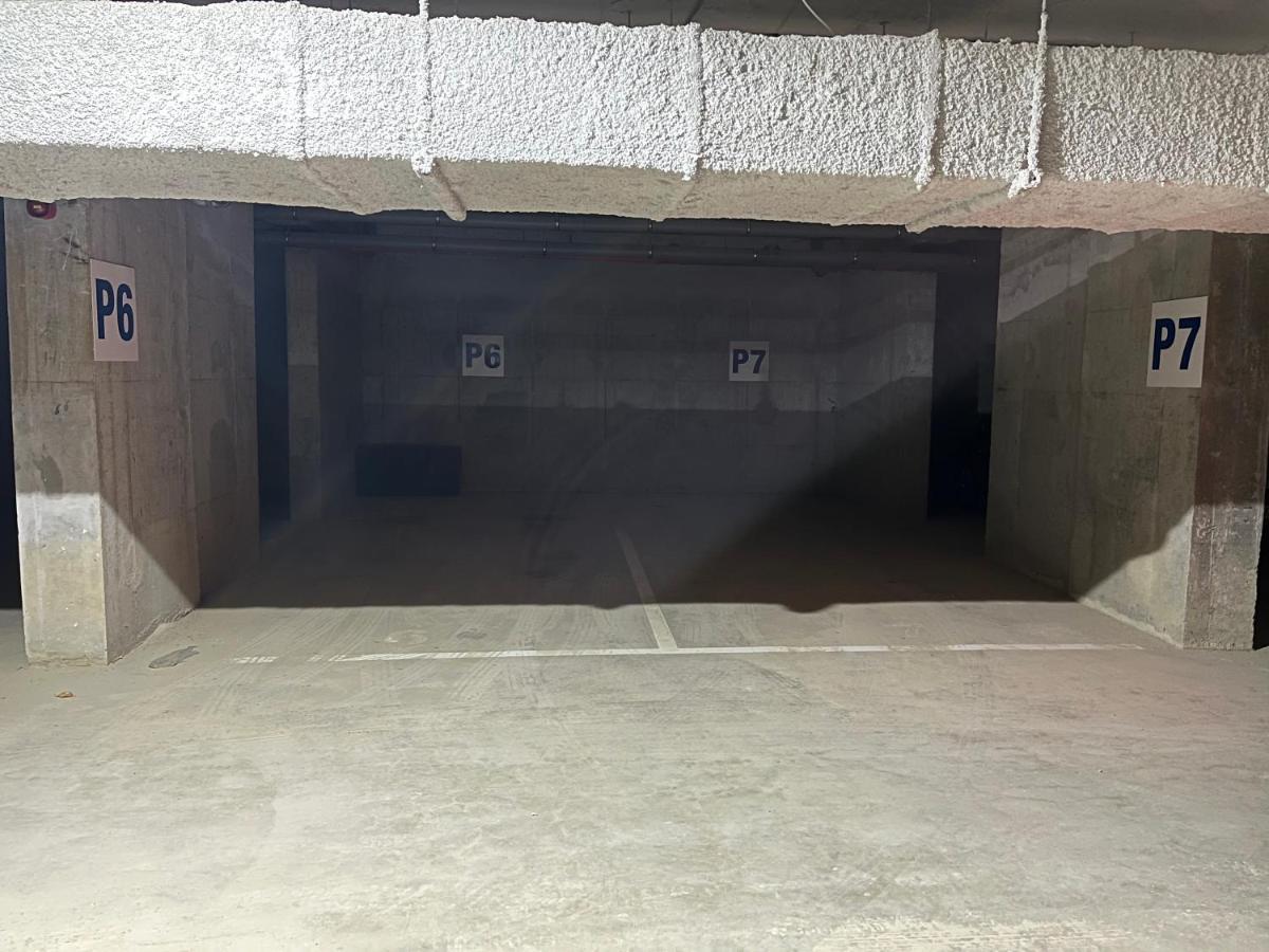 Best View Ap With Parking And 2 Bathrooms Сіная Екстер'єр фото