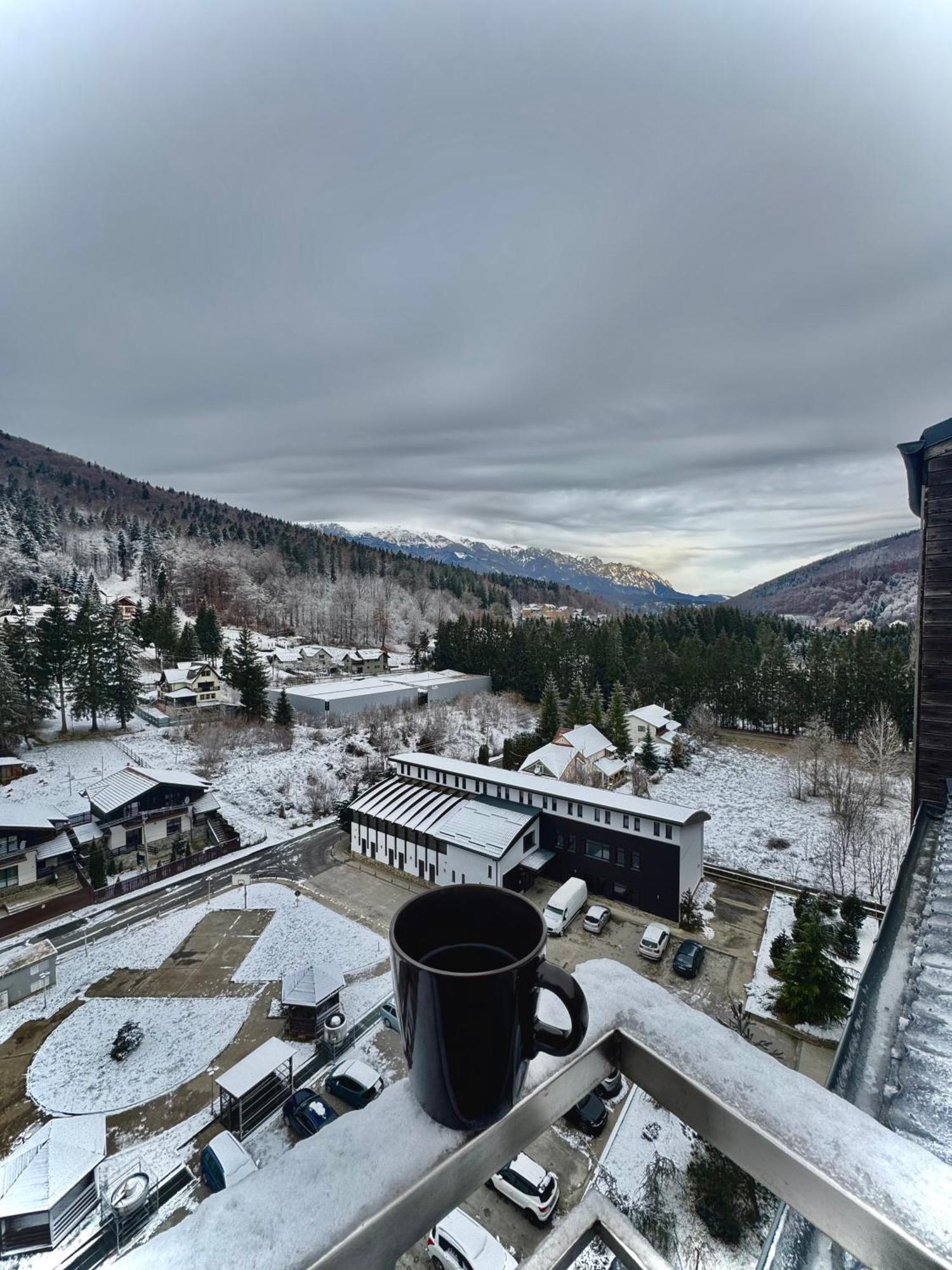 Best View Ap With Parking And 2 Bathrooms Сіная Екстер'єр фото